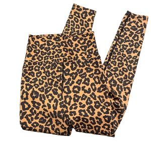 Beach Riot Sport Leggings Cheetah print